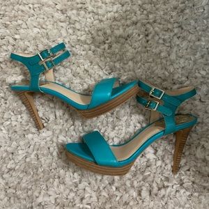 Vince Camuto Heels 6.5